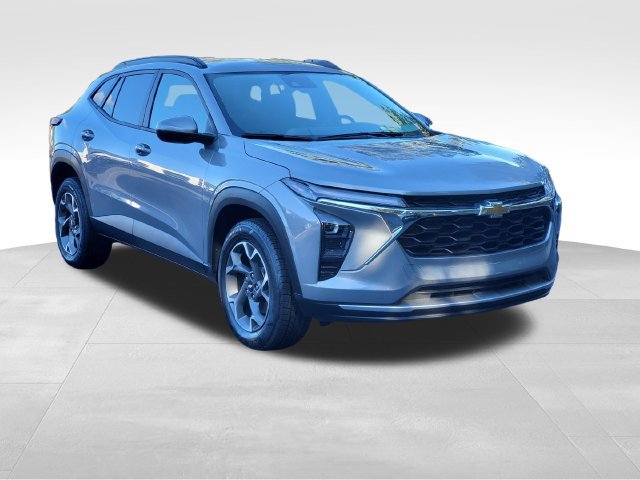 Certified 2024 Chevrolet Trax LT w/ Driver Confidence Package FWD image 7