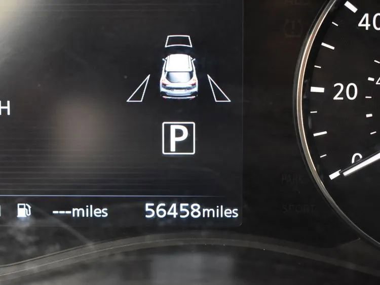 Used 2023 Nissan Kicks SR w/ SR Premium Package FWD image 27