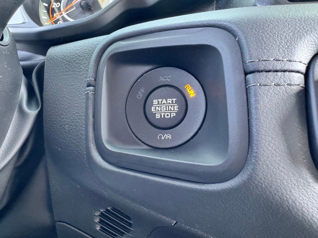 New 2026 Jeep Wrangler Unlimited Sahara AWD/4WD image 20