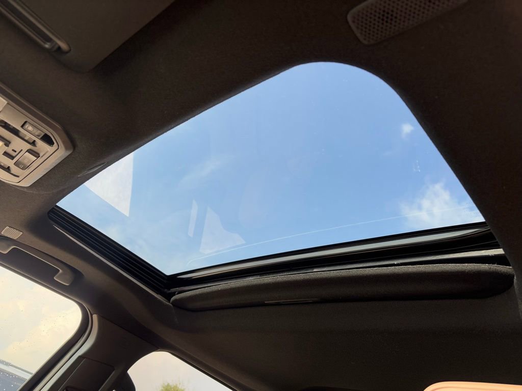 New 2025 Toyota 4Runner Limited image 14