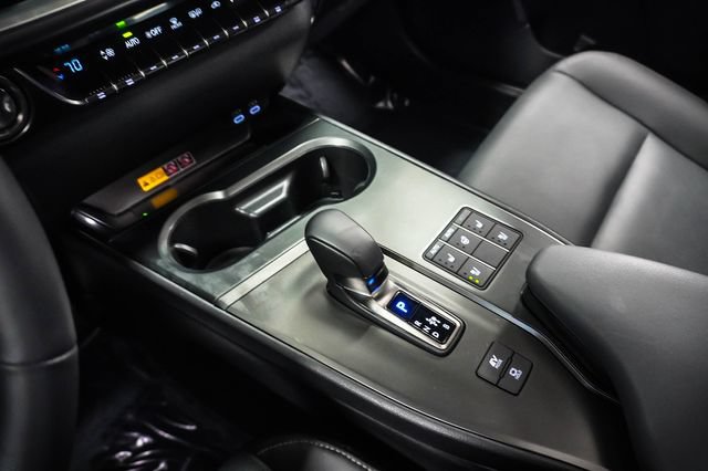 Certified 2025 Lexus UX 300h FWD image 15