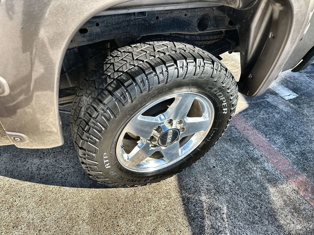 Used 2012 GMC Sierra 2500 SLE w/ SLE Preferred Package image 12