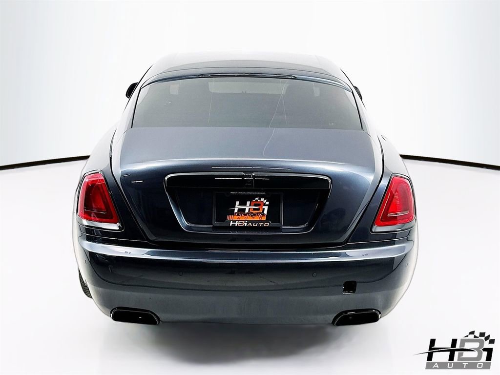 Used 2015 Rolls-Royce Wraith RWD image 7