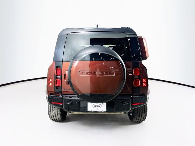 Used 2025 Land Rover Defender 110 Sedona Red Edition image 30