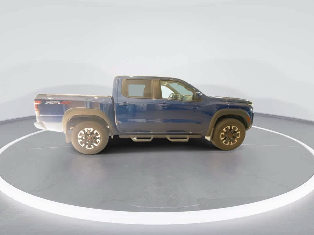 Used 2022 Nissan Frontier PRO-4X w/ Technology Package AWD/4WD image 9