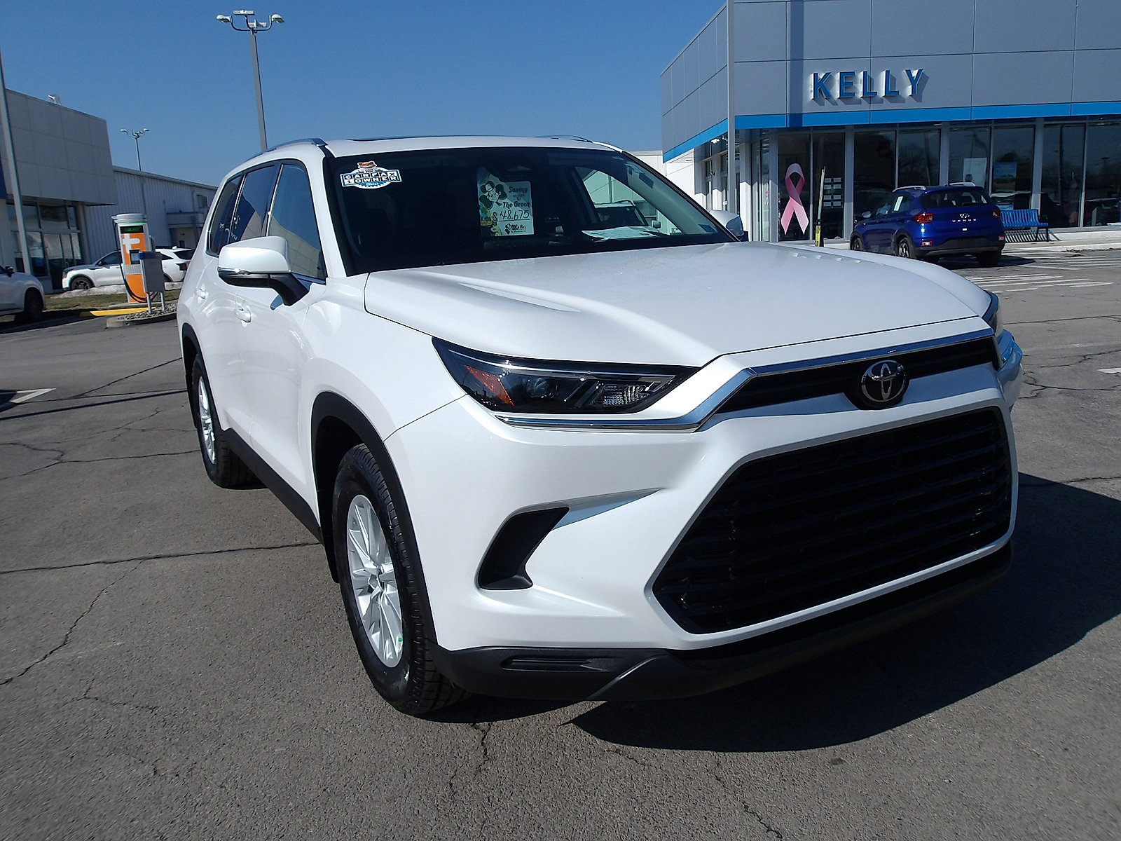 Used 2024 Toyota Grand Highlander AWD Hybrid image 1