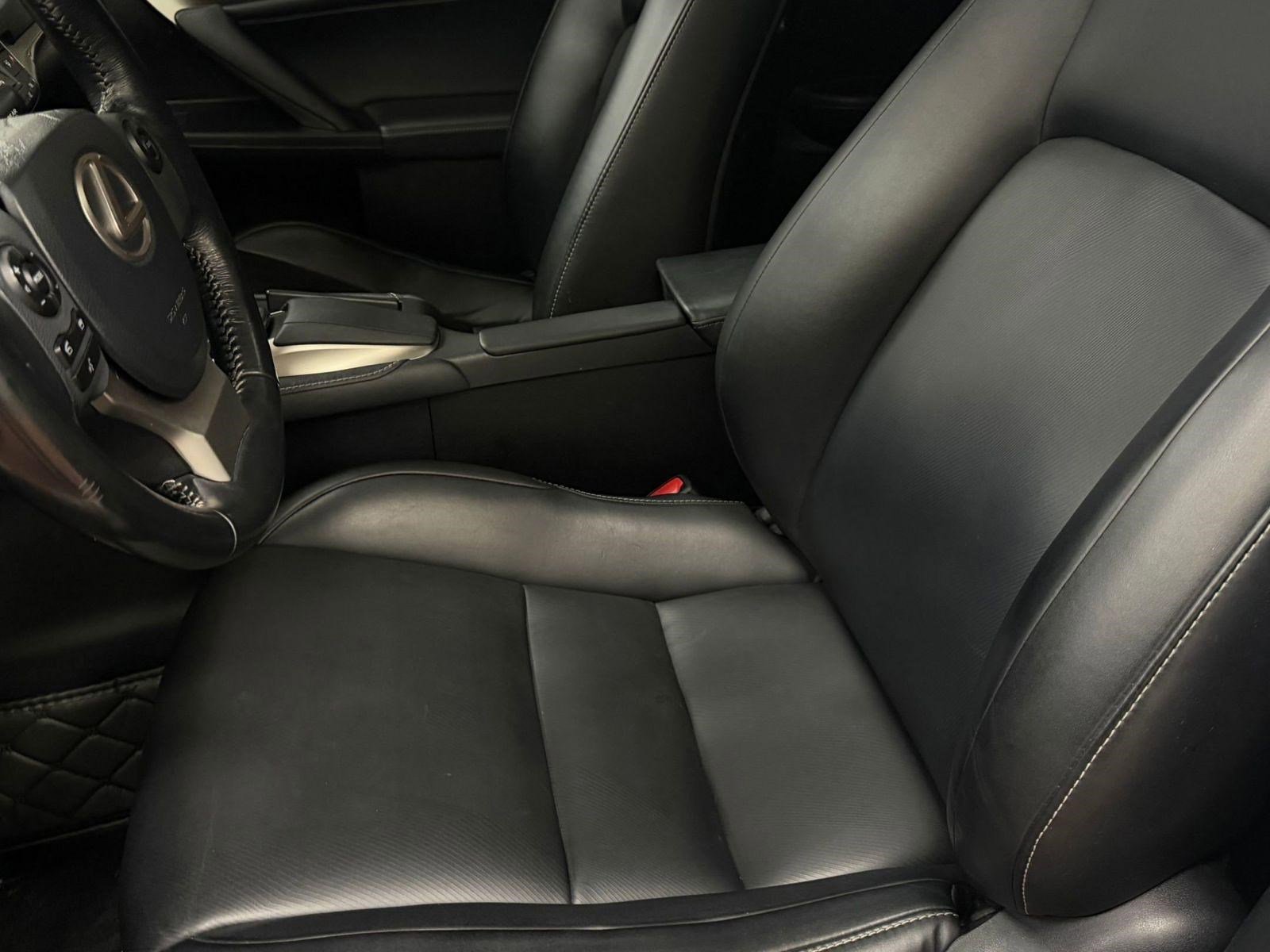 Used 2017 Lexus CT 200h image 17