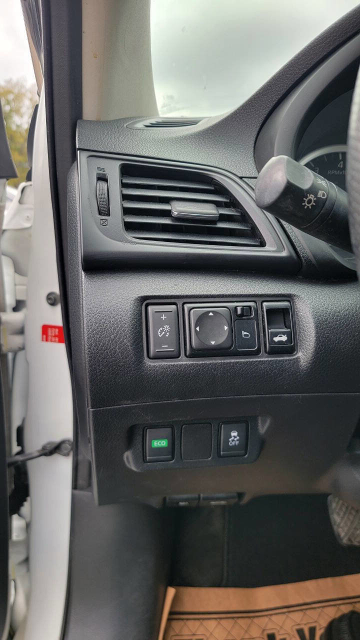 Used 2019 Nissan Sentra S w/ Appearance Package image 18