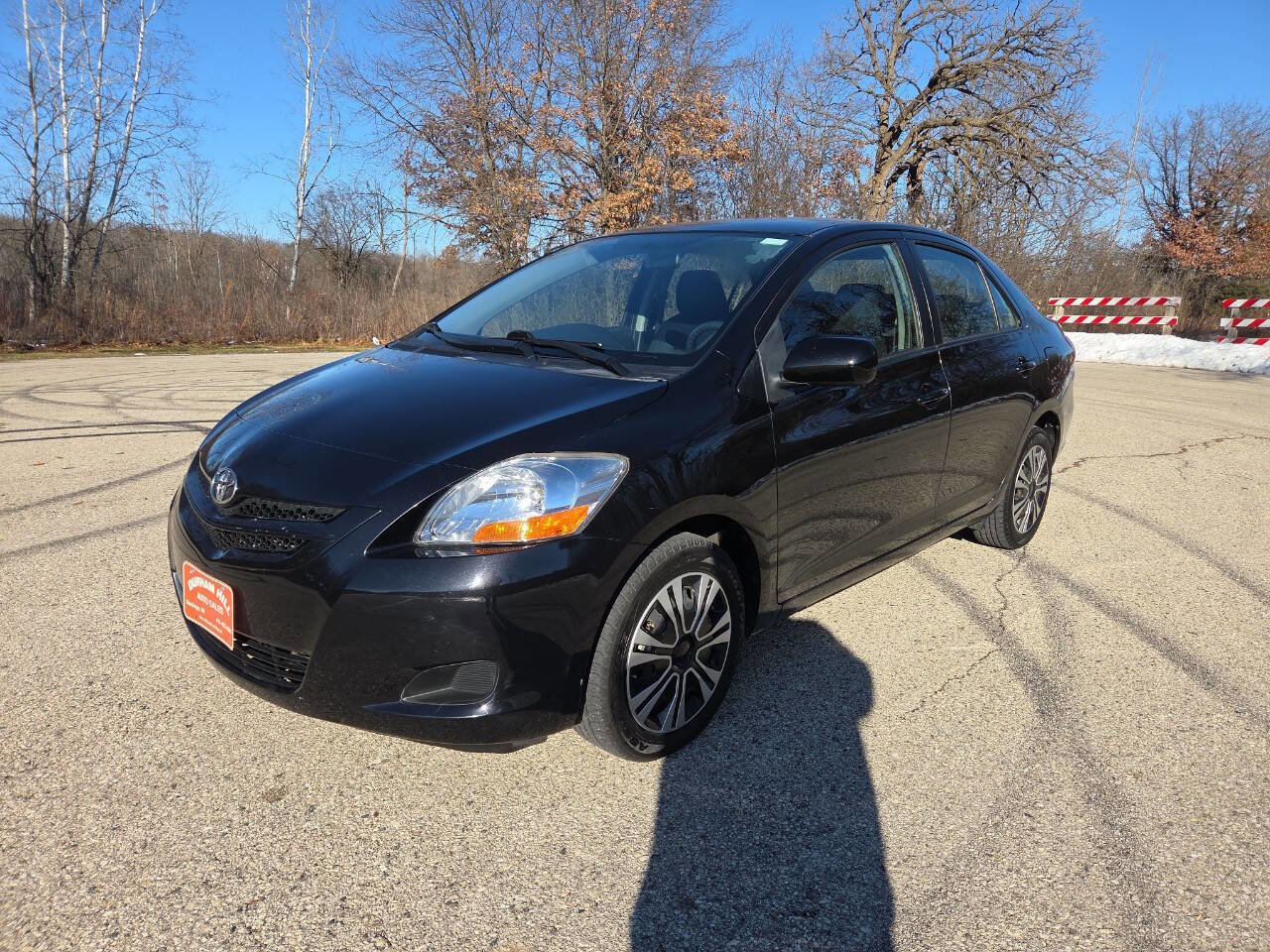 Used 2008 Toyota Yaris Sedan image 3