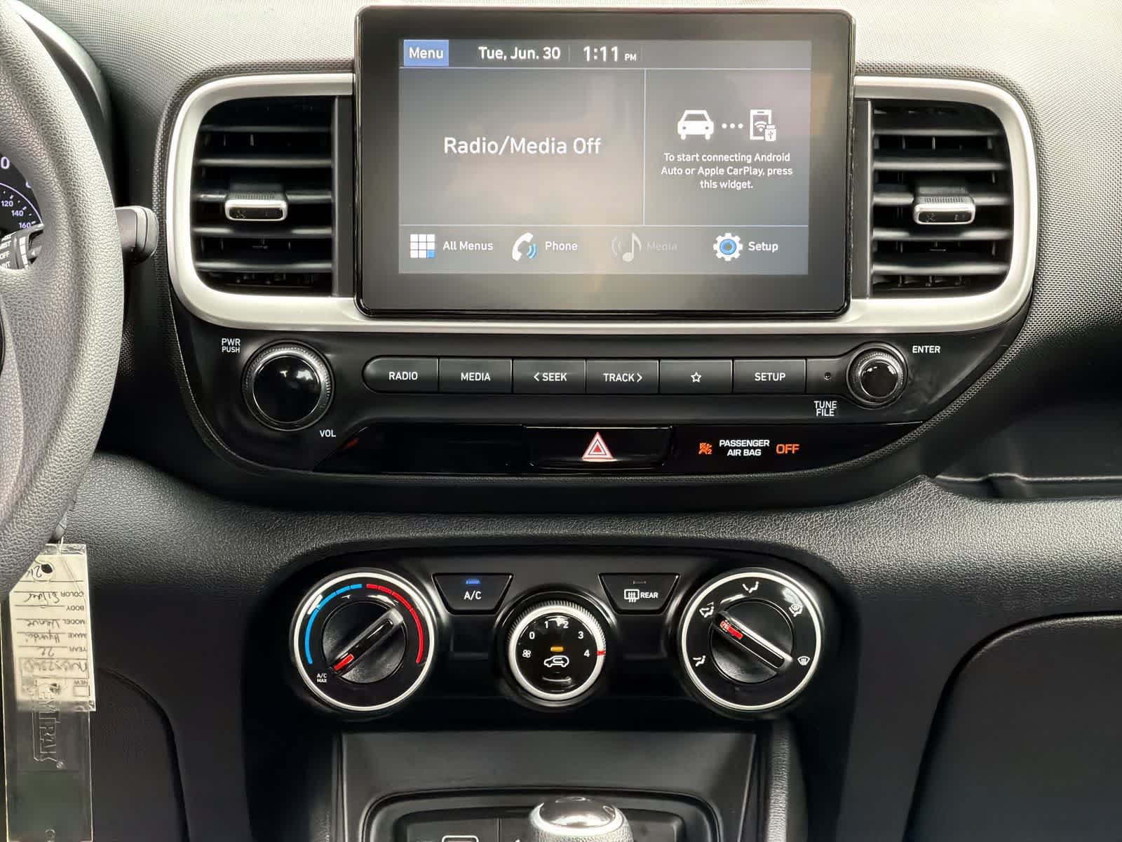 Used 2022 Hyundai Venue SE FWD image 28