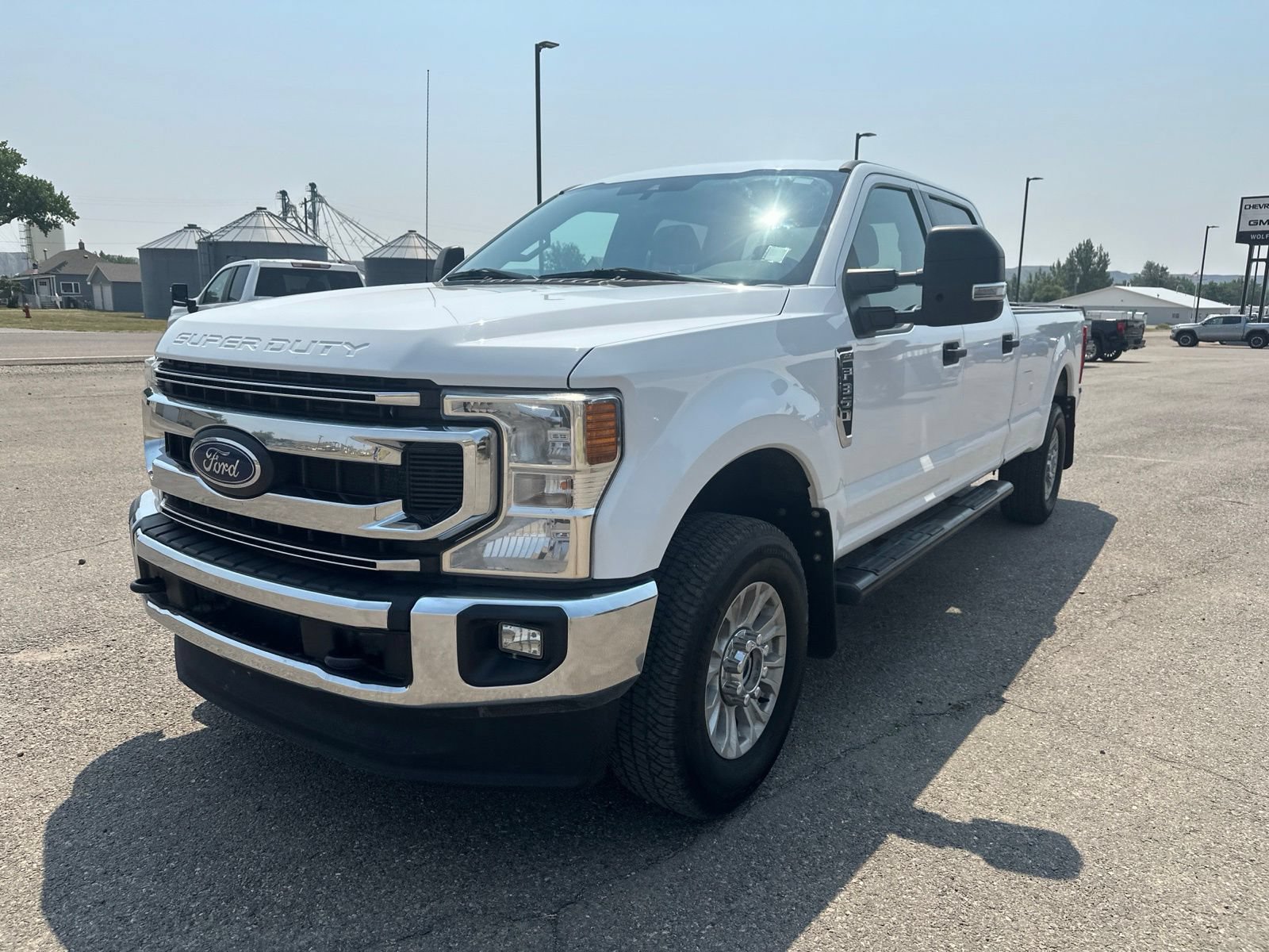 Used 2021 Ford F350 XLT w/ XLT Value Package AWD/4WD image 3