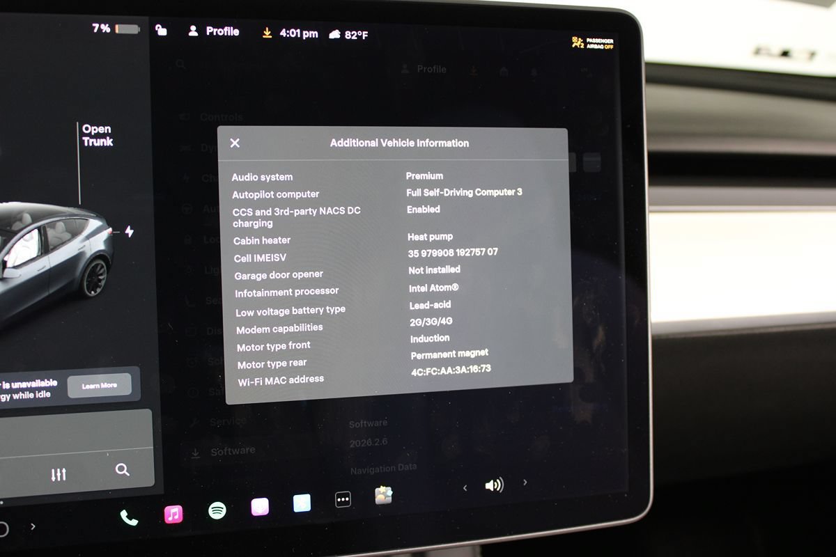 Used 2022 Tesla Model Y Long Range AWD/4WD image 15
