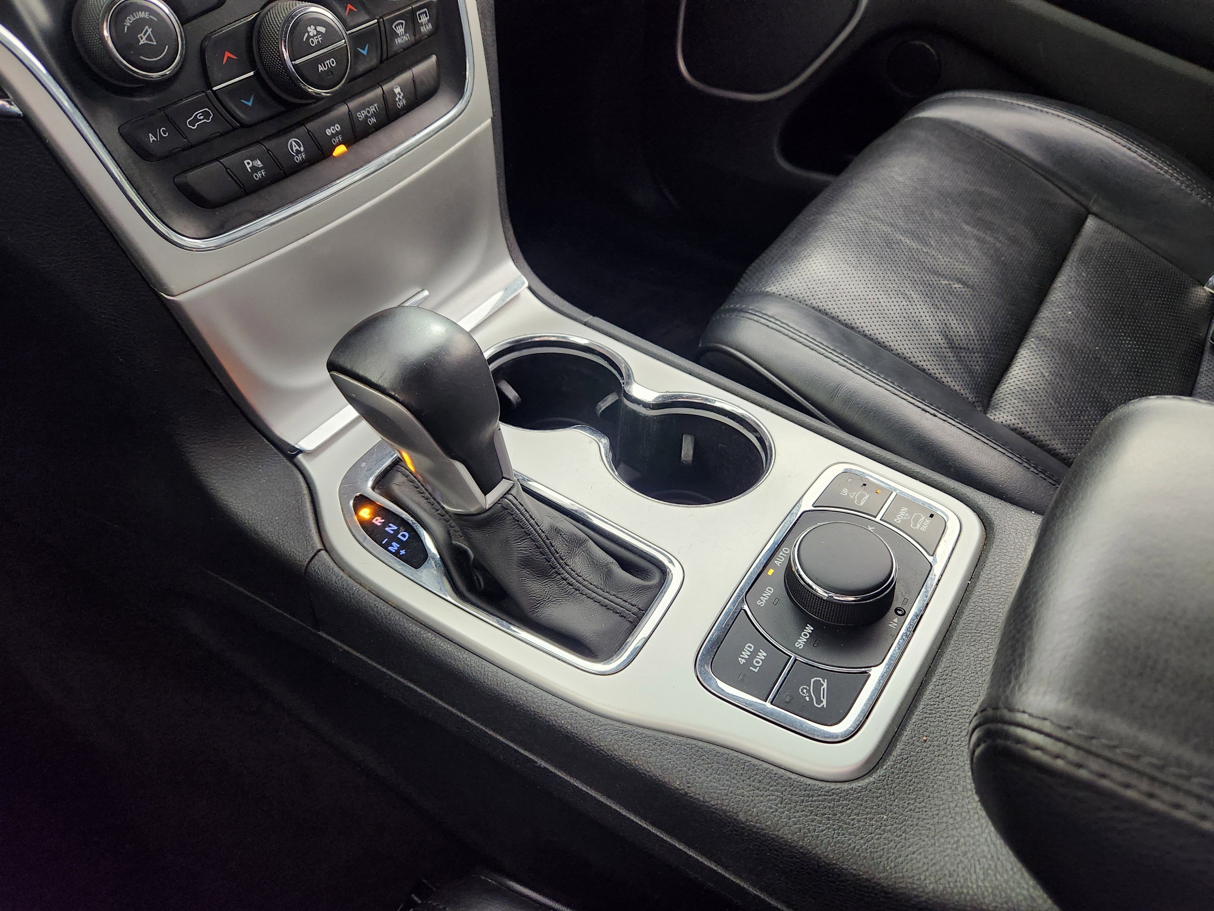 Used 2016 Jeep Grand Cherokee High Altitude image 25