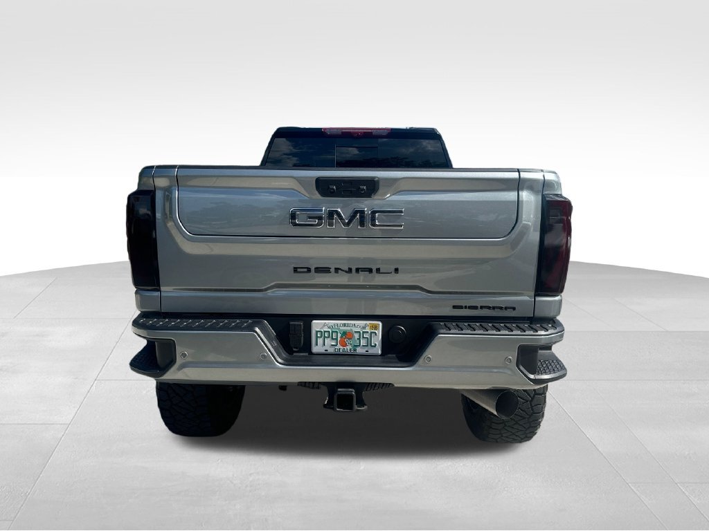 Used 2026 GMC Sierra 2500 Denali Ultimate w/ Max Trailering Package AWD/4WD image 9