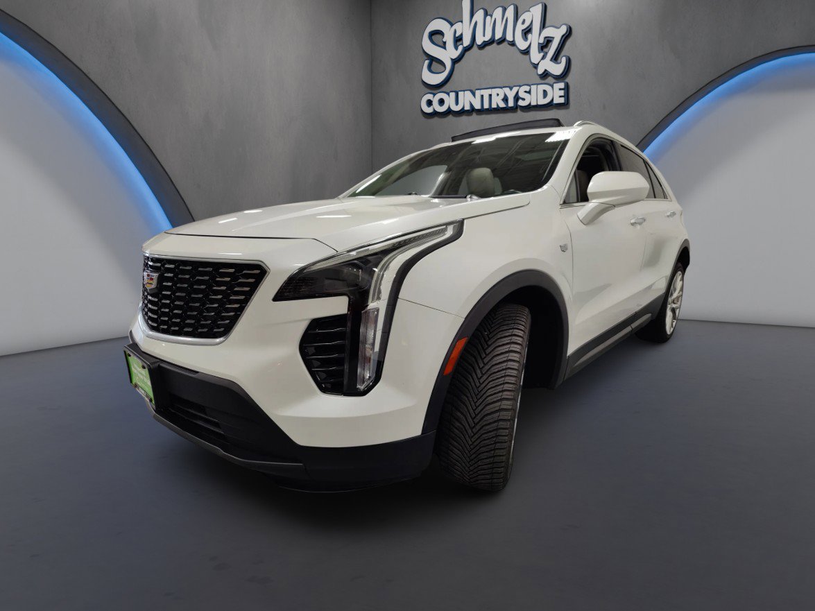 Used 2021 Cadillac XT4 Luxury w/ Cold Weather Package AWD/4WD image 10