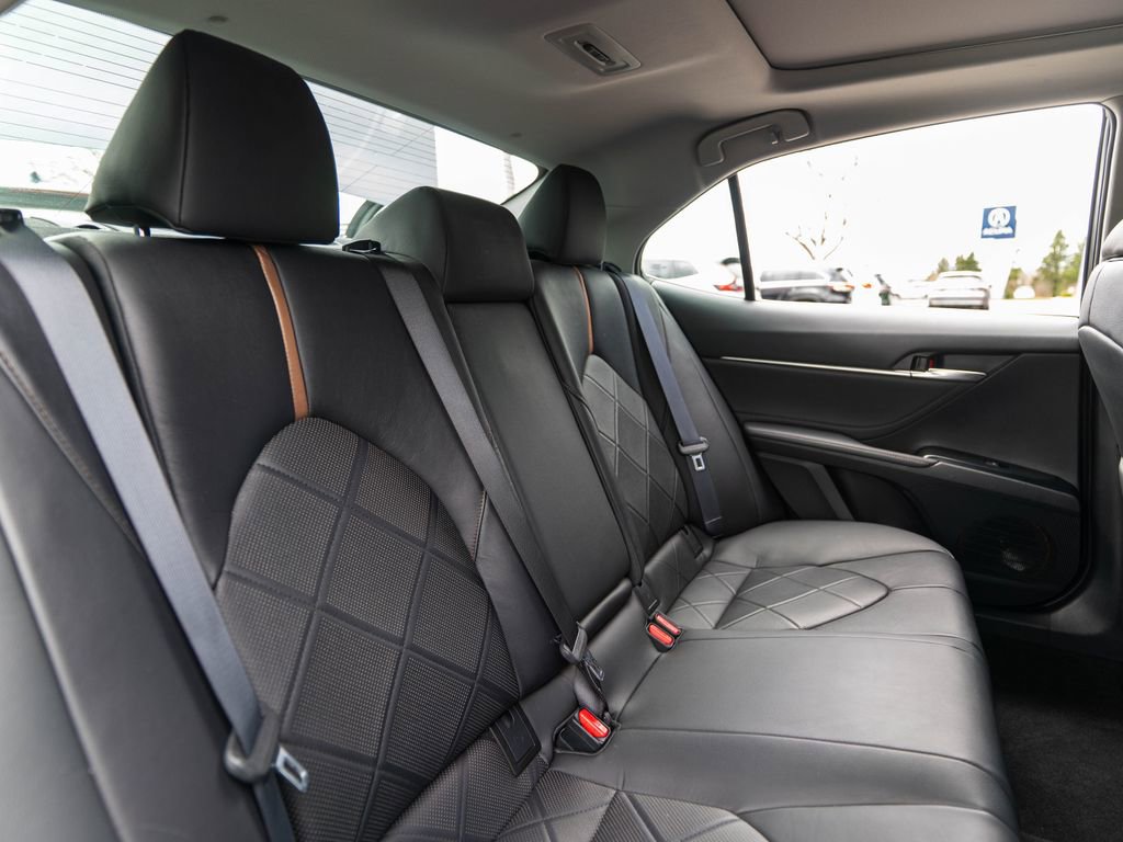 Used 2018 Toyota Camry XLE w/ Driver Assist Package FWD image 37