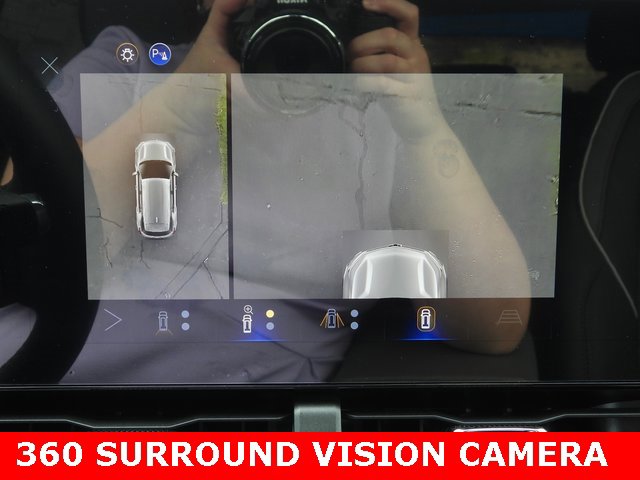 New 2026 Chevrolet Equinox LT w/ Safety and Technology Package image 8