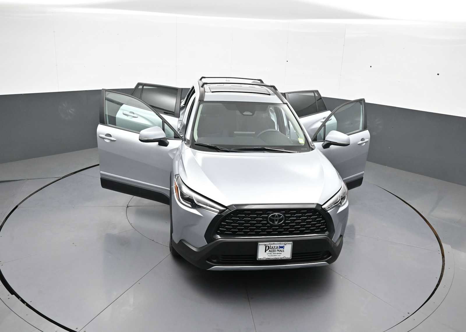 Used 2024 Toyota Corolla Cross LE w/ Moonroof Package AWD/4WD image 44