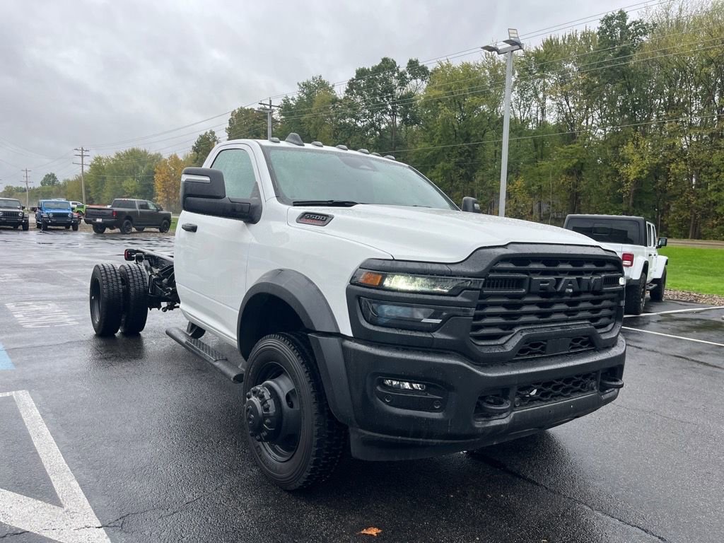 Used 2025 RAM 5500 Tradesman image 4