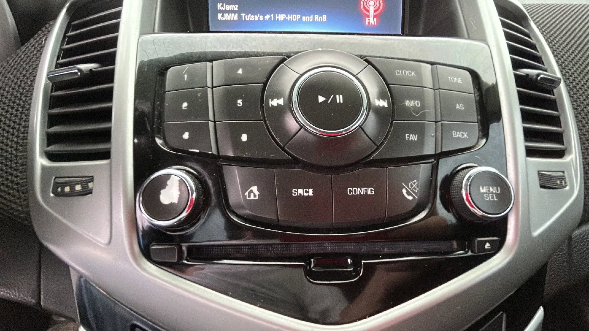 Used 2016 Chevrolet Cruze LT image 26