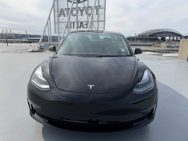 Used 2023 Tesla Model 3 Standard Range image 8