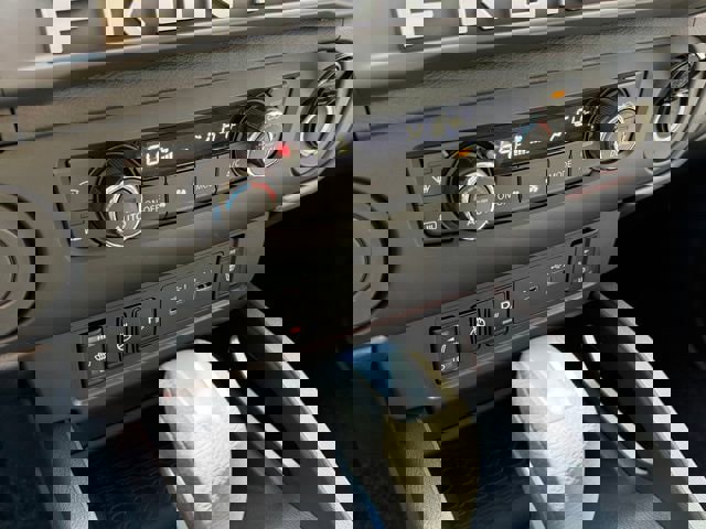 New 2026 Nissan Frontier SV image 22