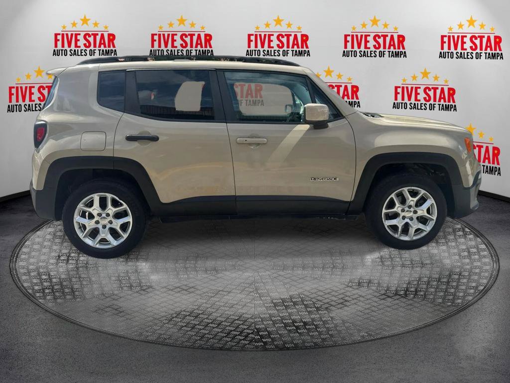 Used 2015 Jeep Renegade Latitude w/ Popular Equipment Group AWD/4WD image 8