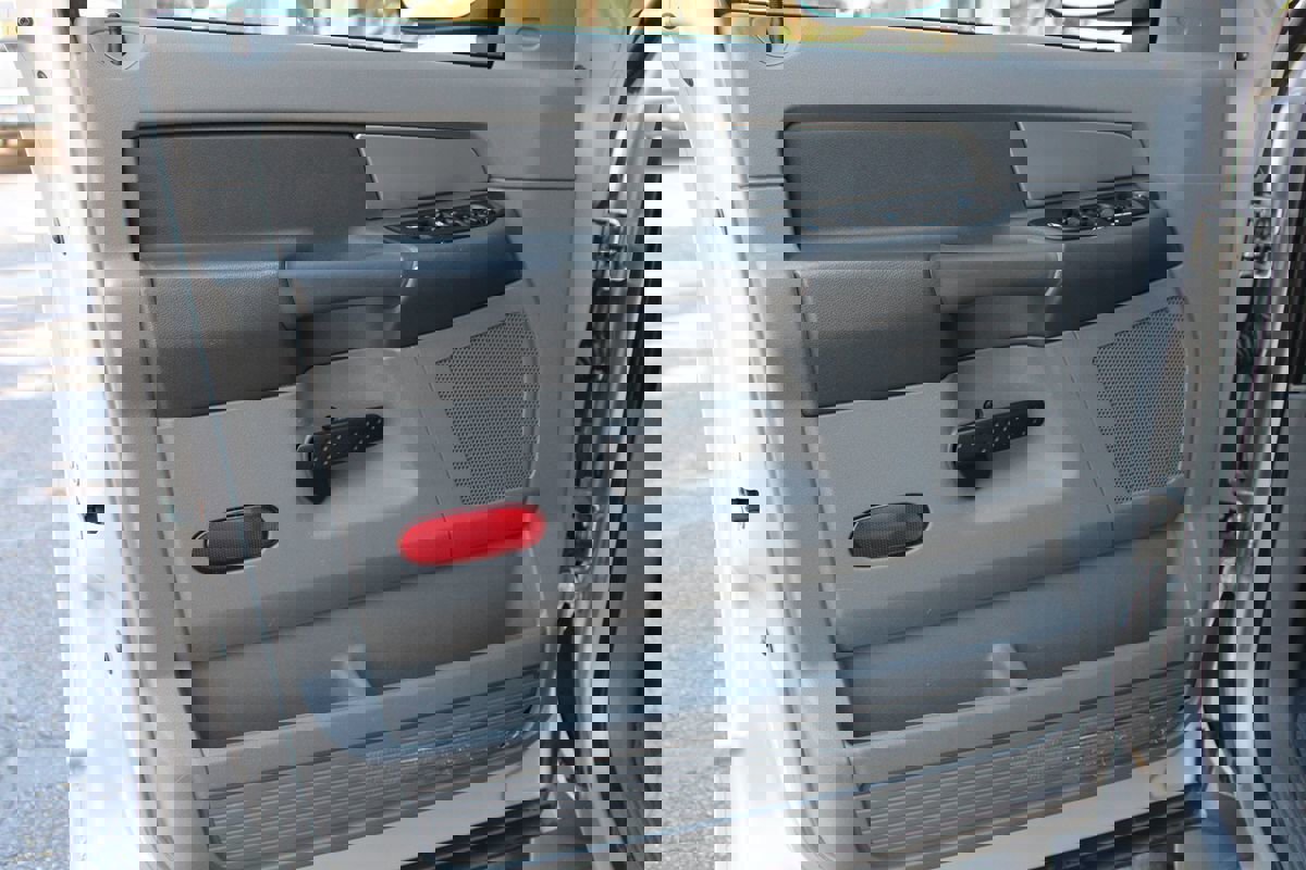 Used 2008 Dodge Ram 1500 Truck SLT w/ Trailer Tow Group image 10