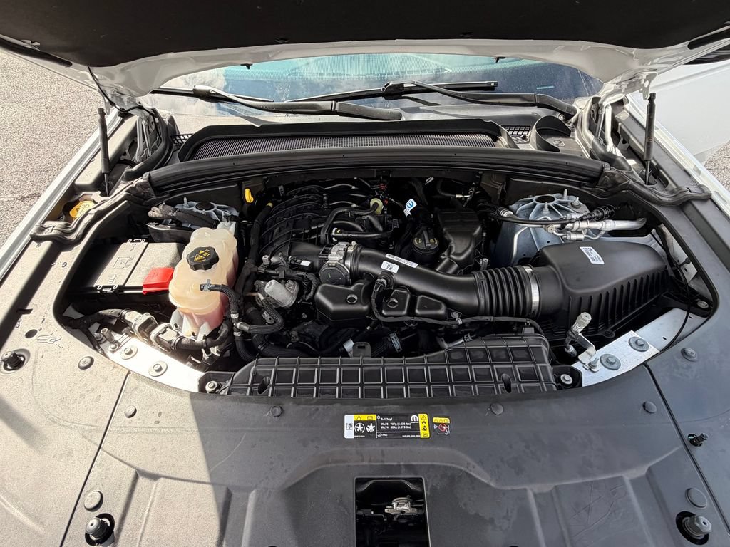 Used 2024 Jeep Grand Cherokee Altitude AWD/4WD image 26