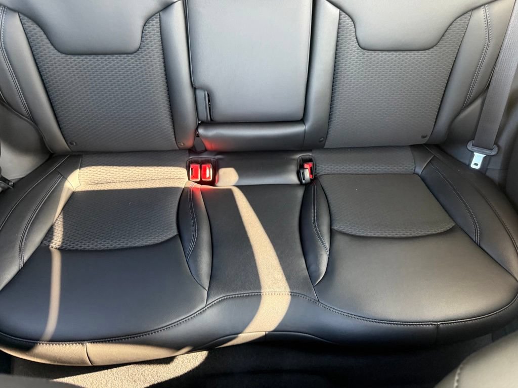 New 2026 Jeep Compass Latitude AWD/4WD image 29
