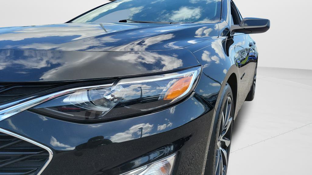 Used 2023 Chevrolet Malibu RS FWD image 25