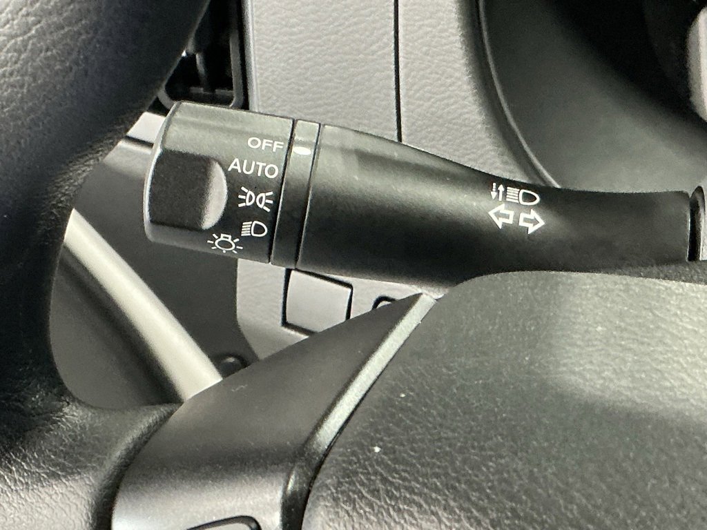 Used 2025 Nissan Frontier S w/ S Utility Package image 12