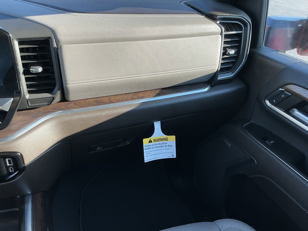 Used 2024 GMC Sierra 3500 SLT w/ SLT Convenience Package image 57