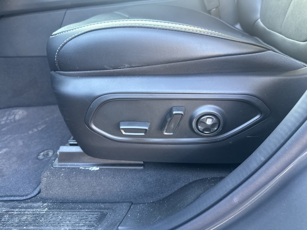 New 2026 Jeep Grand Cherokee Altitude AWD/4WD image 17