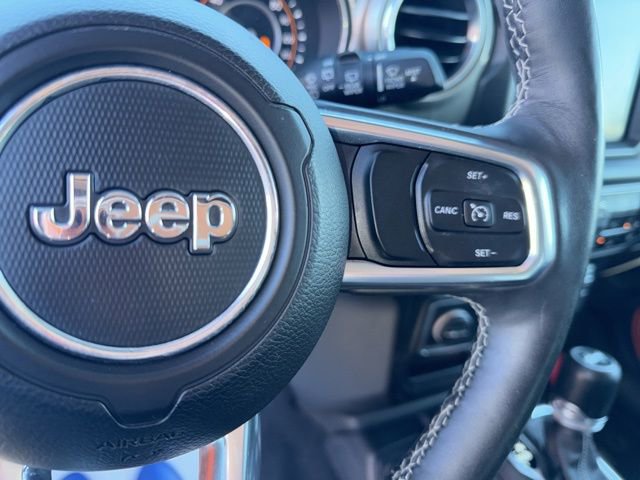 Used 2018 Jeep Wrangler Unlimited Sahara image 14