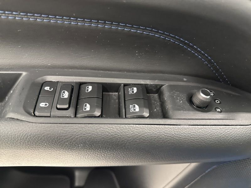 New 2026 Jeep Compass Latitude image 20