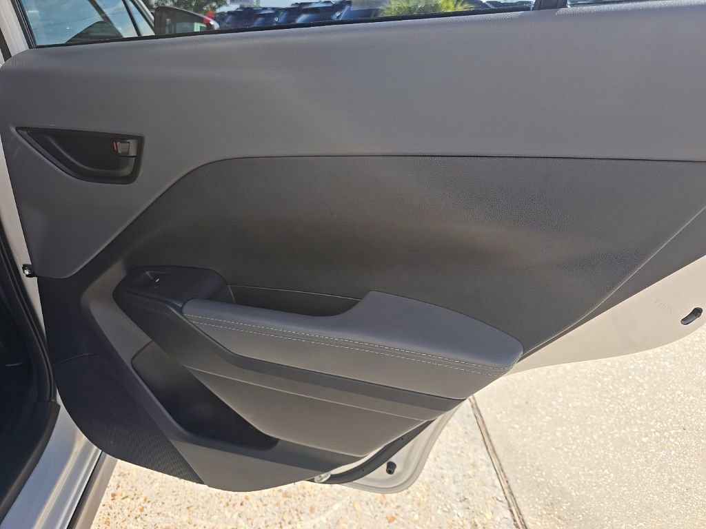 Used 2024 Subaru Crosstrek 2.0i Premium image 27