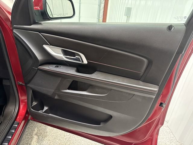 Used 2011 GMC Terrain SLE FWD image 13