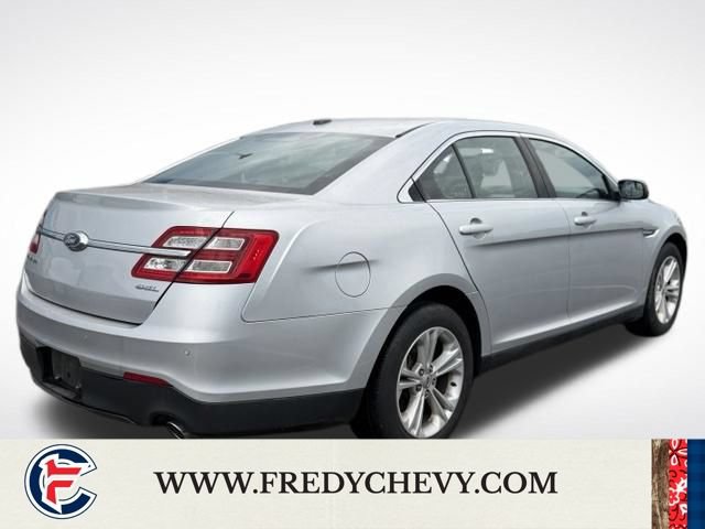 Used 2019 Ford Taurus SEL FWD image 5