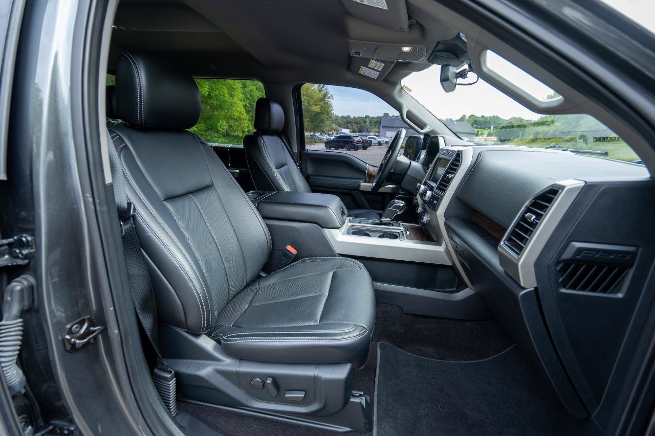 Used 2020 Ford F150 Lariat w/ Equipment Group 502A Luxury AWD/4WD image 25