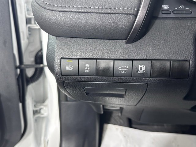 Used 2023 Toyota Camry XLE image 24