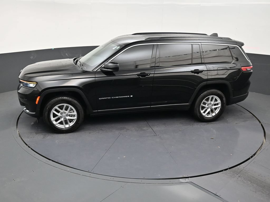 Used 2025 Jeep Grand Cherokee L Laredo w/ Luxury Tech Group I AWD/4WD image 18