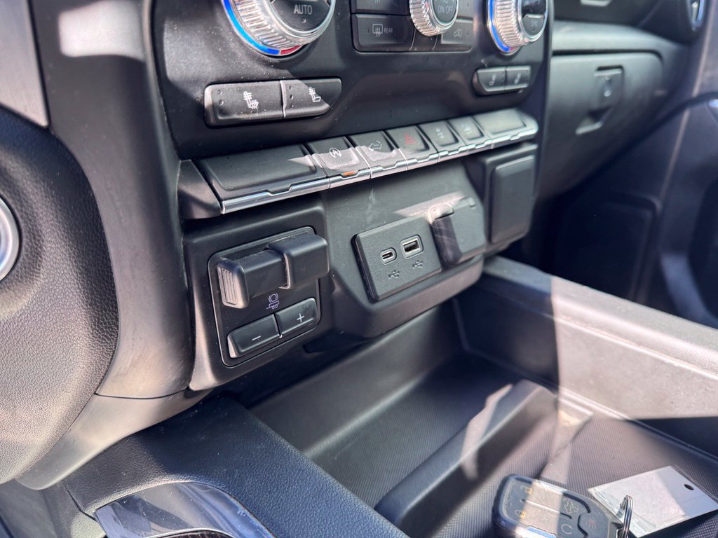Used 2020 GMC Sierra 1500 Elevation AWD/4WD image 18