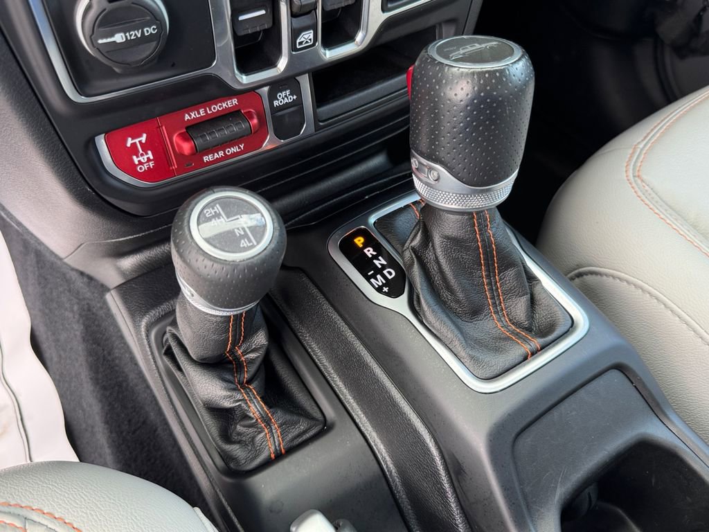 Used 2020 Jeep Gladiator Mojave AWD/4WD image 28