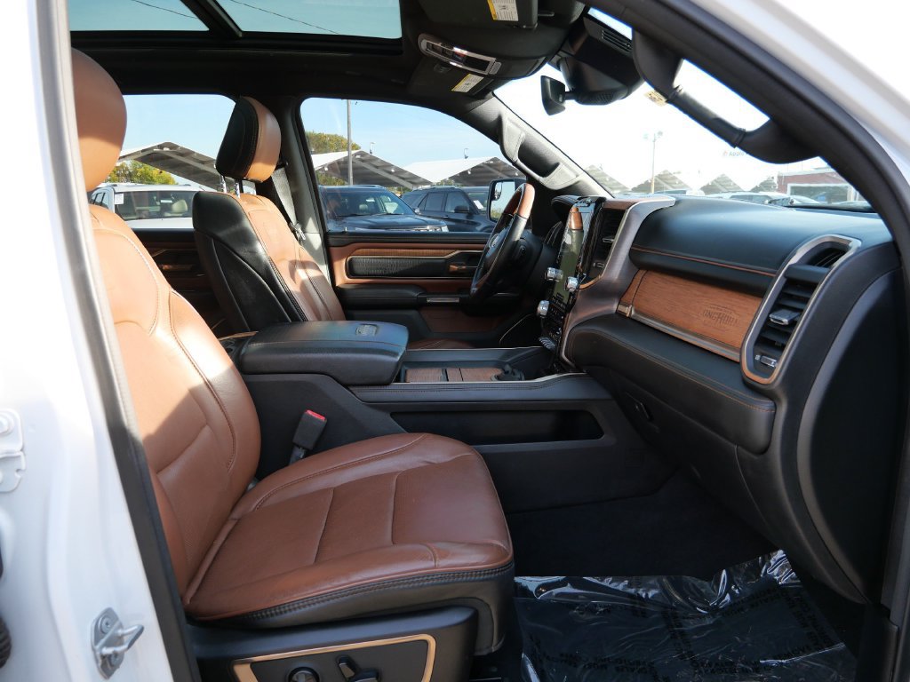 Used 2019 RAM 1500 Laramie Longhorn AWD/4WD image 12