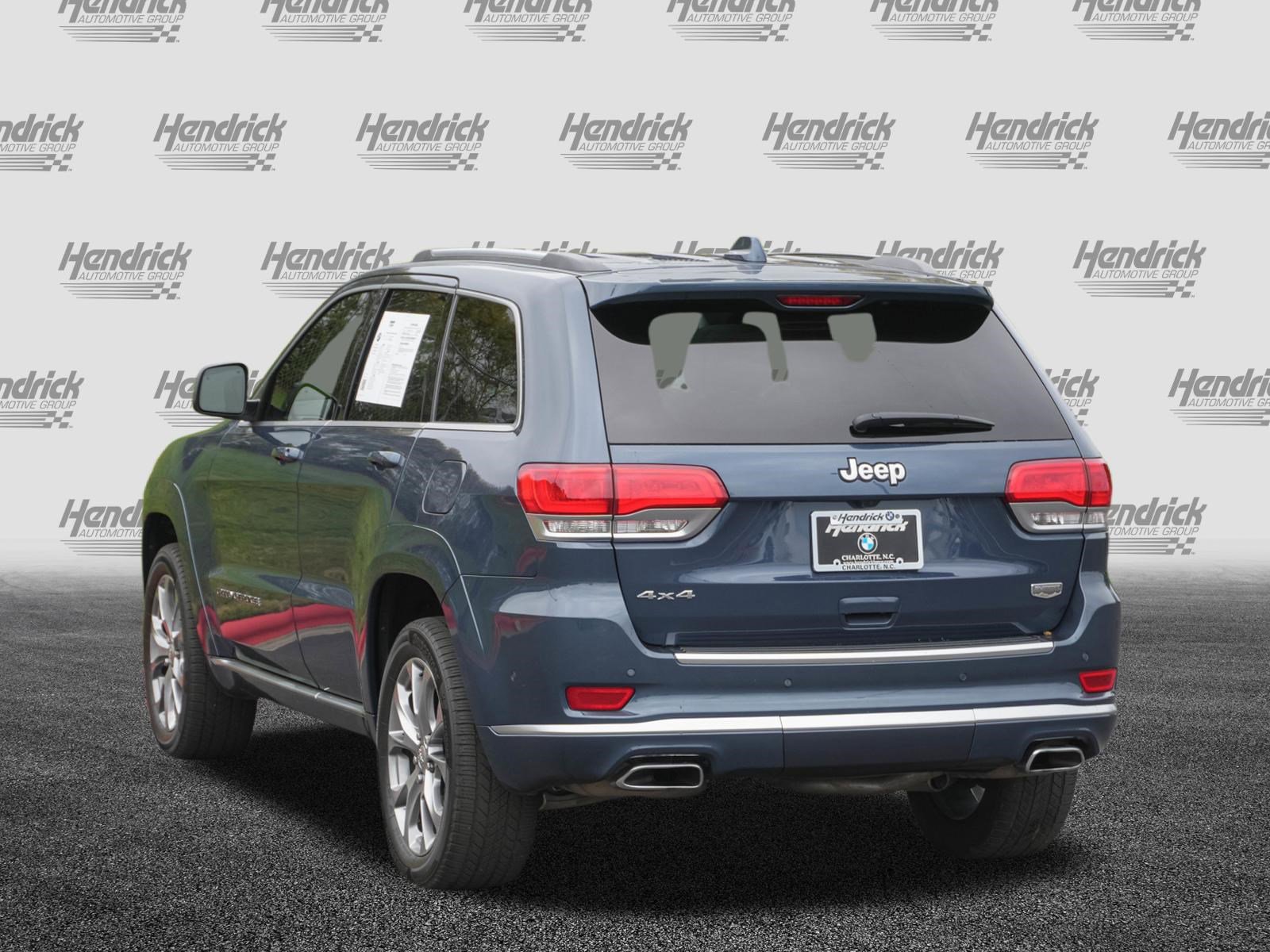 Used 2021 Jeep Grand Cherokee Summit AWD/4WD image 7