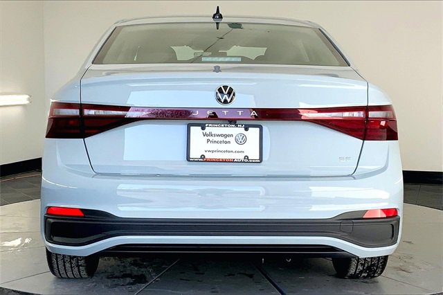 New 2026 Volkswagen Jetta SE image 5