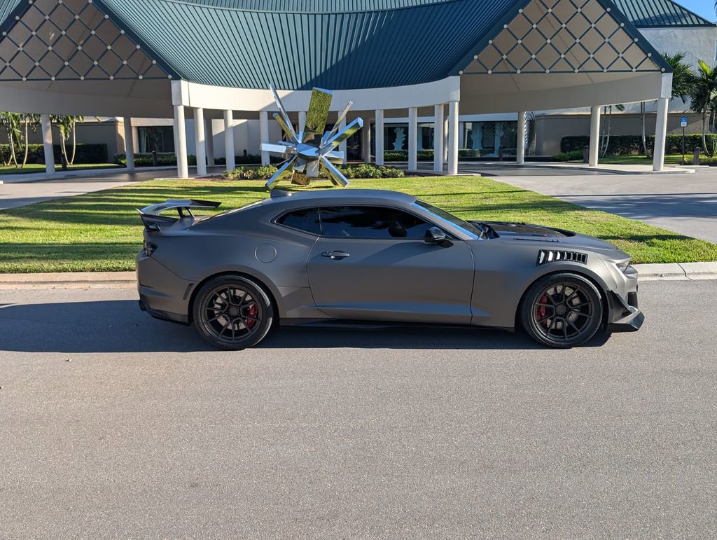 Used 2023 Chevrolet Camaro ZL1 RWD image 5