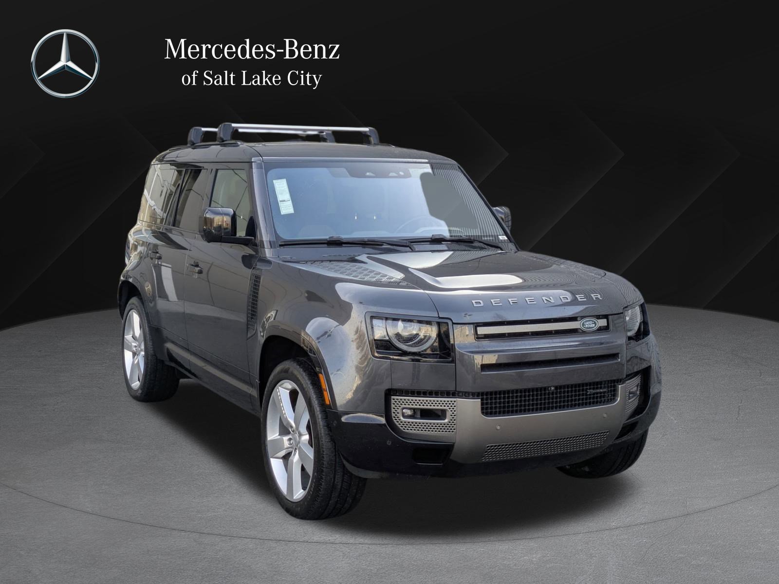 Used 2022 Land Rover Defender 110 X-Dynamic HSE image 1