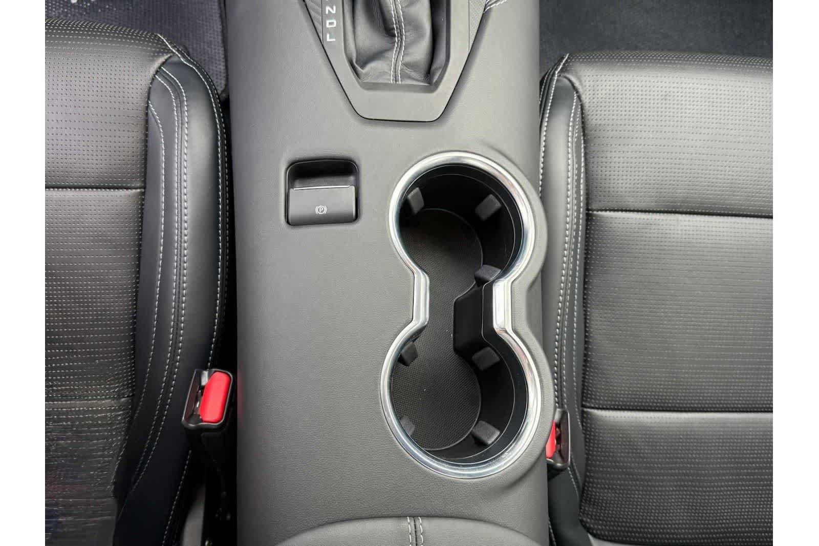 Used 2025 Ford Mustang Premium RWD image 19
